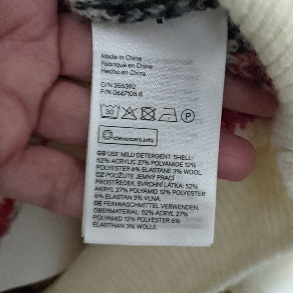 H&M Wool Blend Winterland  Crewneck Sweater - Picture 8 of 8